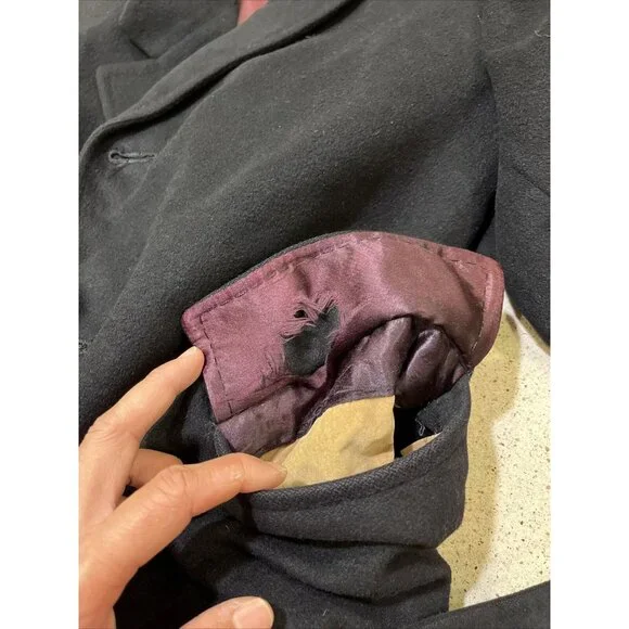 Mens 100% Cashmere 3 Button Full Length Black Coat Size 38? 40?